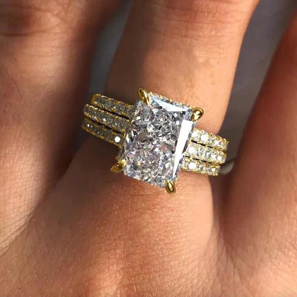 NEW 18k Yellow Gold Diamond Emerald Cut Ring Band Pave Diamond Band